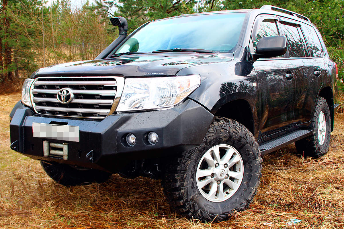 Силовые бамперы РИФ на Toyota Land Cruiser 200