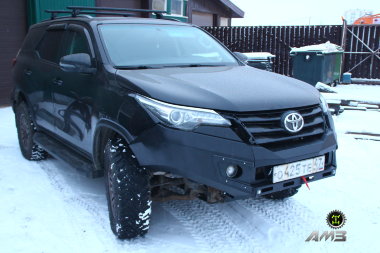 Силовой бампер передний Toyota Fortuner (2015-2020) (серия Рино)