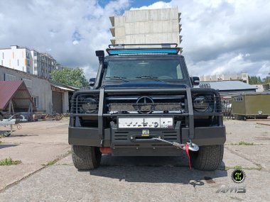 Силовой бампер передний на Mercedes Gelandewagen