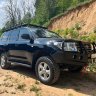 Силовой бампер на Land Cruiser 200